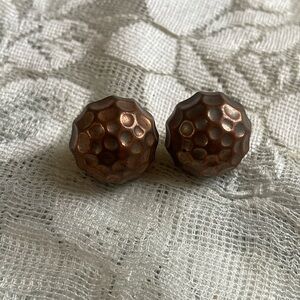 Vintage Stud earrings